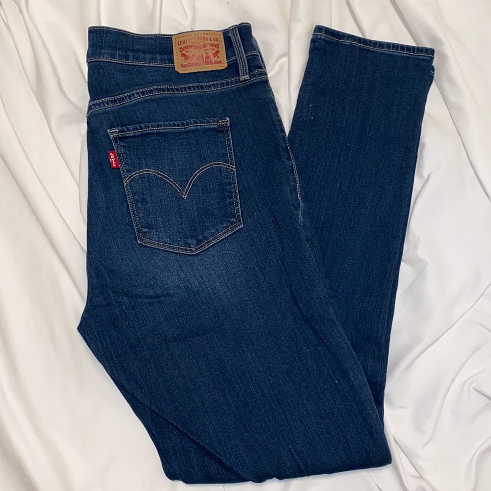 New Levi’s medium wash 311 shaping skinny jeans